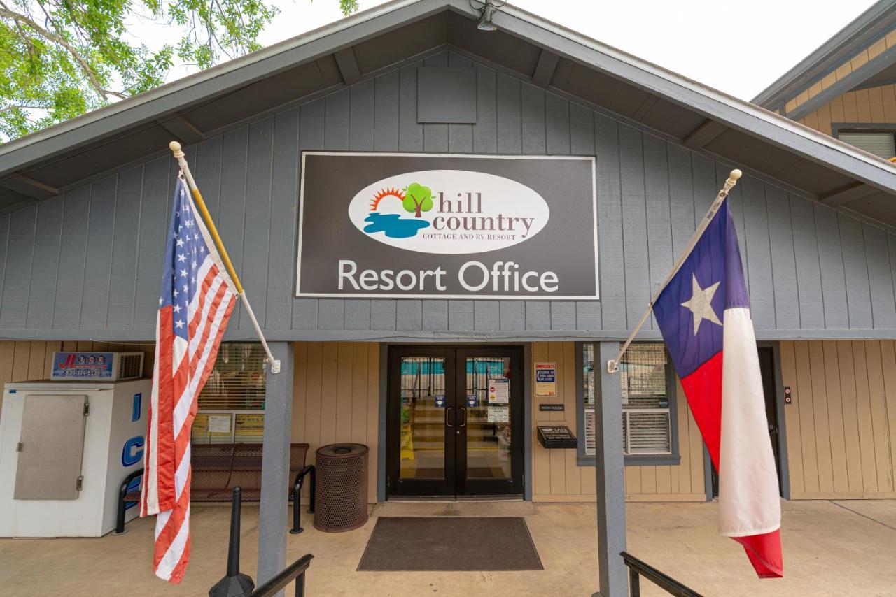 فندق Sun Retreats Texas Hill Country نيو بروانفيلز المظهر الخارجي الصورة